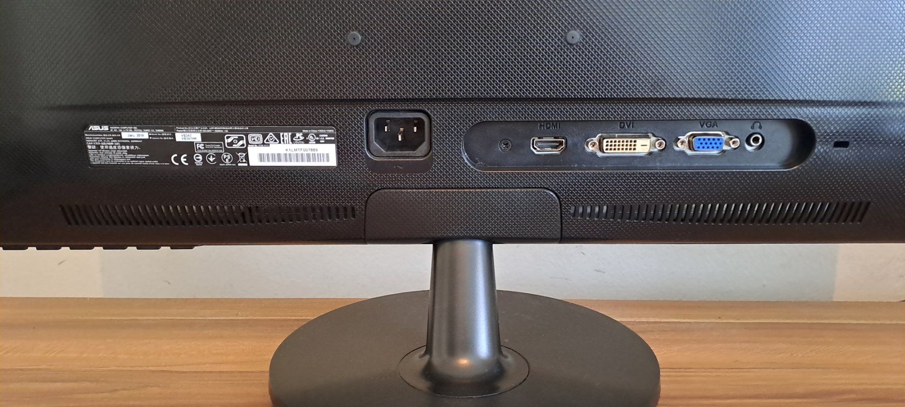 Asus Monitor: ASUS VS247HR (24", 1920 x 1080 Pixels) – Usato da Feuerthalen venduto da kigo87 2