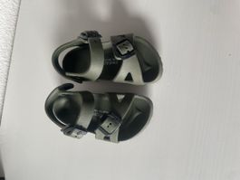 Sandales enfant Red Apple vert kaki taille 24 