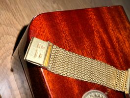 Uhr Oméga Gold. 18k 750 65.2 gramme