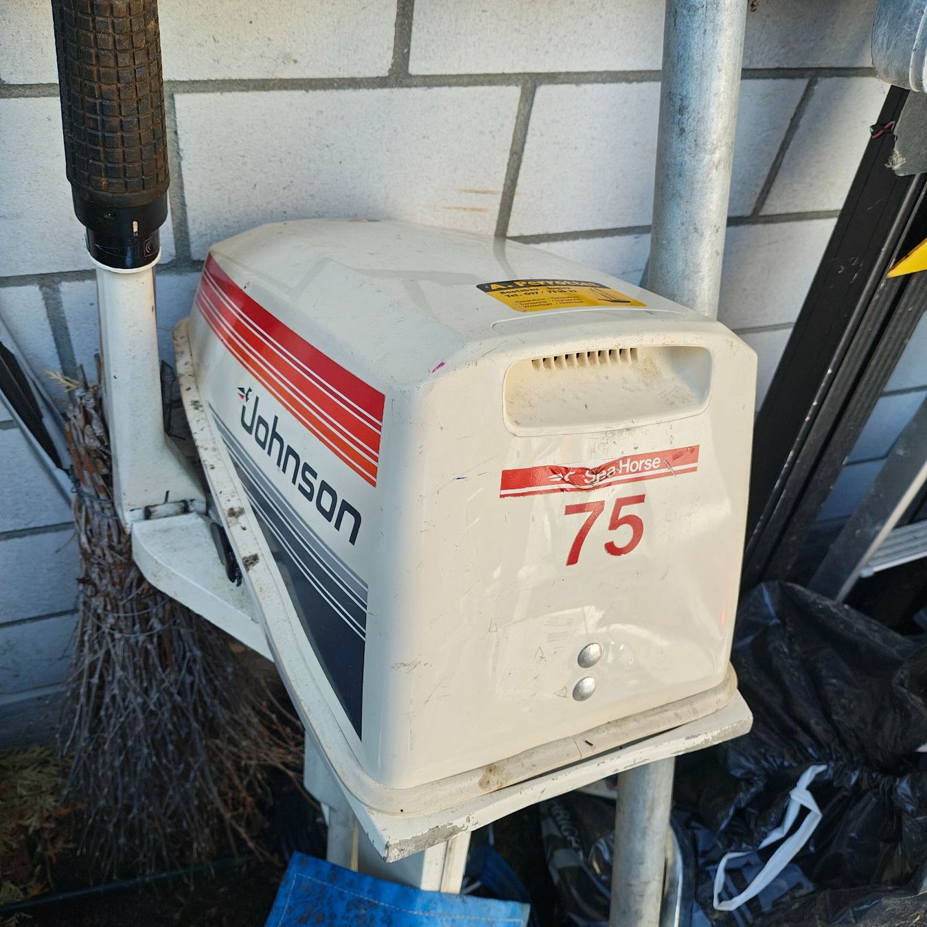 Motori: aussenbordmotor 7,5PS Johnson gebraucht – Usato da Pfaffnau venduto da ThomaLuzern 1