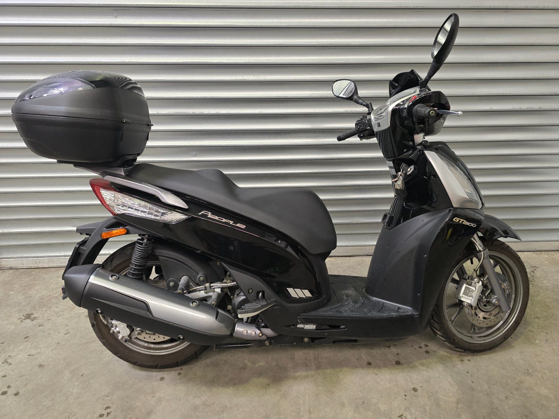 Kymco Scooter: Kymco People GT300 Roller – Usato da Basel venduto da Esso123