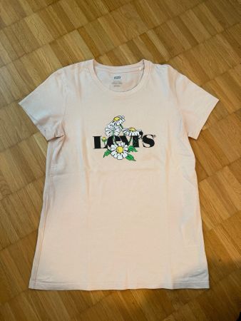 Levi's T-Shirt mit Blumenprint, Gr. XS, Sommer-Look!