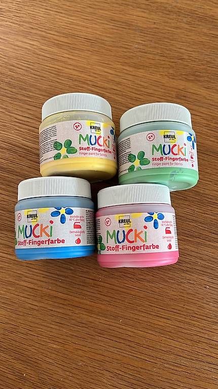 Farben: Muki Fingerfarbe Stoff – Gebraucht aus Eschenz von BeHappyandSpreadlove