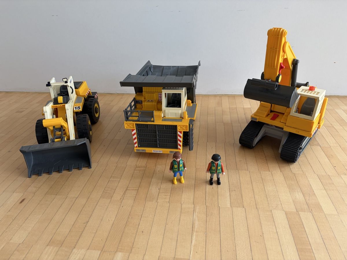 Playmobil Giocattoli: Playmobil Baumaschinen Set mit Figuren – Usato da Niederrohrdorf venduto da horst6789