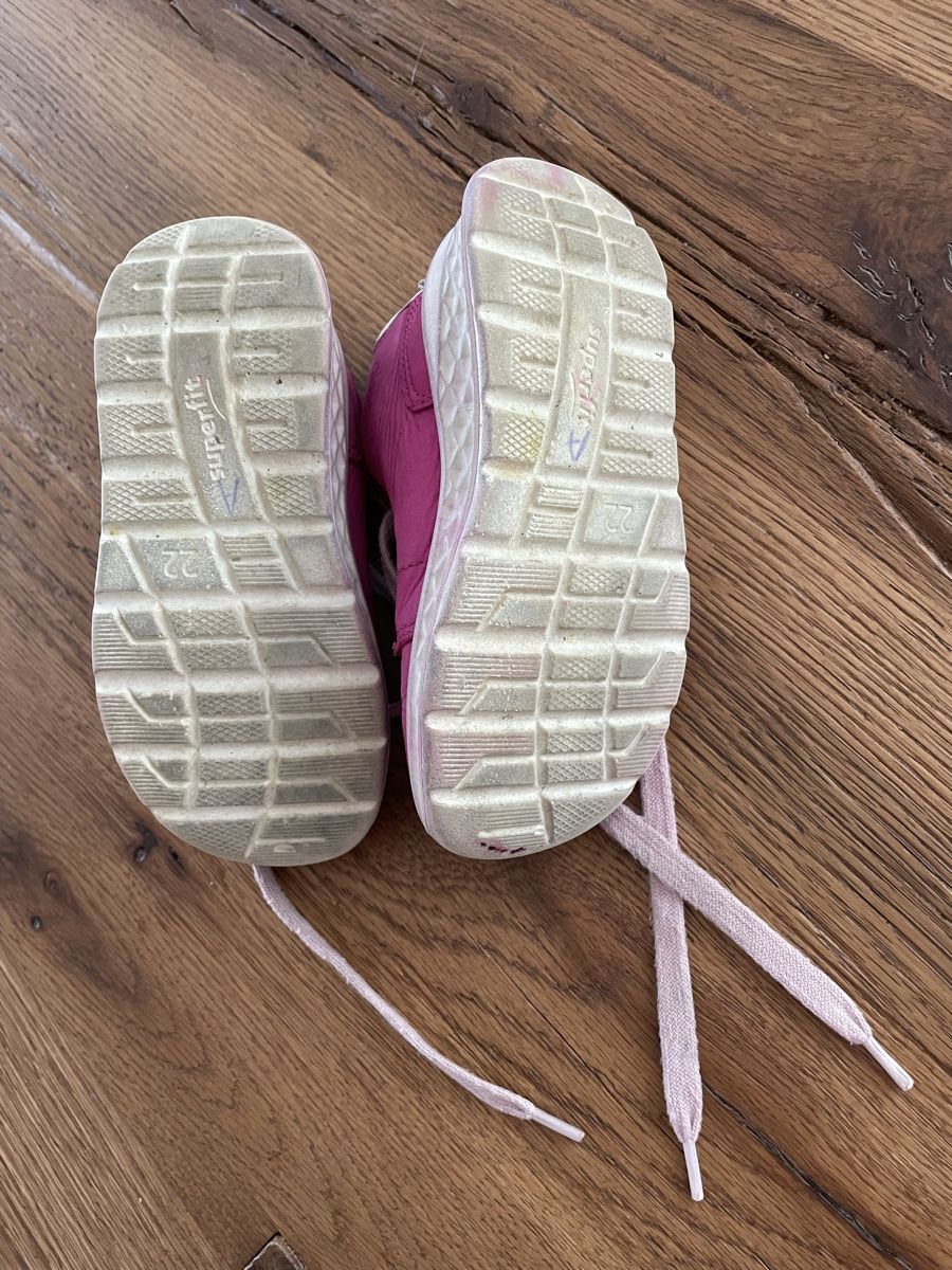 Superfit Scarpe per ragazze: Superfit Kinderhalbschuhe Gr. 22 Pink – Usato da Eglisau venduto da suemet 1