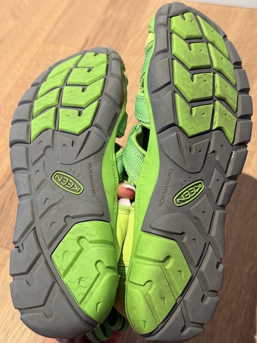 Keen Scarpe per ragazzi: KEEN Sommersandalen, Gr. 37 hellgrün – Usato da Ottenbach venduto da Suni_82 4