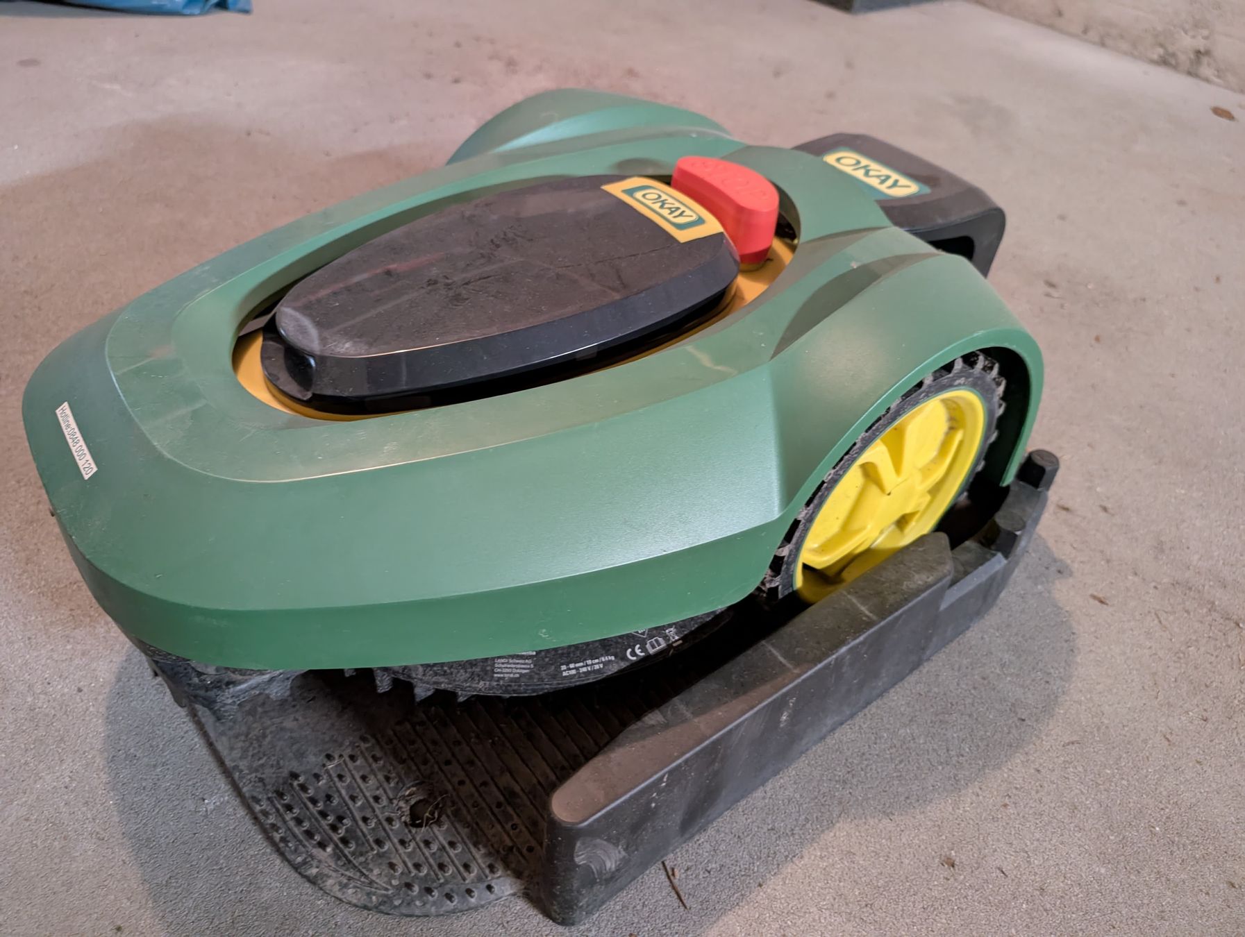 Tagliaerba: Robot Tondeuse OKAY RM18 (22) – Usato da Bex venduto da ophelie.duc 2