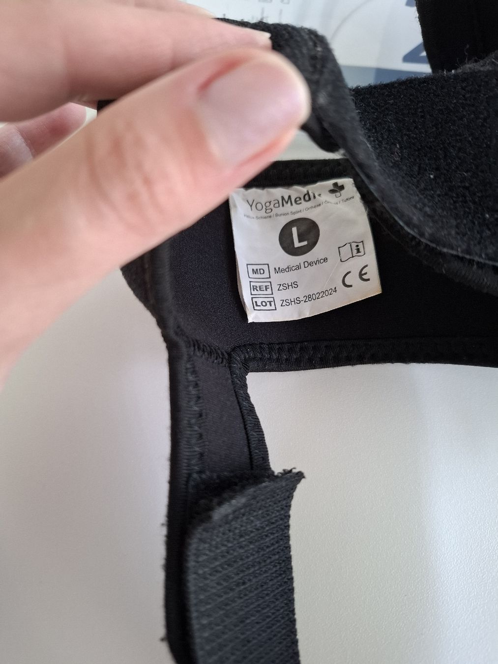 Medizinische Geräte: Tutori per alluce valgo e separatori – Neu und originalverpackt aus Camorino von ros_cj5f 2