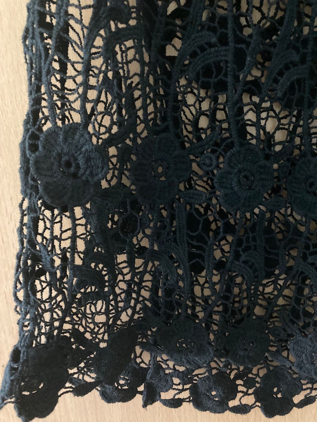 Top: Pull neuf en crochet taille unique – Nuovo (secondo la descrizione) da Orbe venduto da Jade333 2