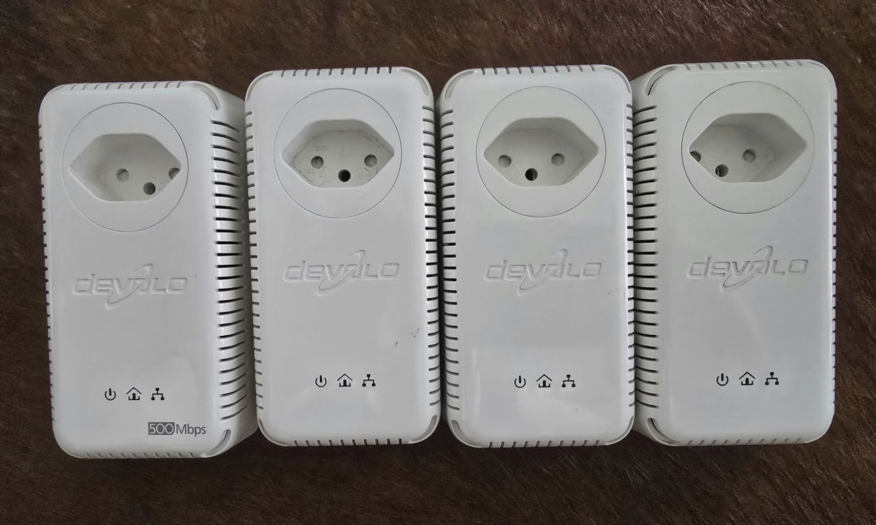 Devolo Unità & Adattatore: Lot de 4 adaptateurs CPL devolo dLAN AVplus – Usato da Vesin venduto da Magicolo 3