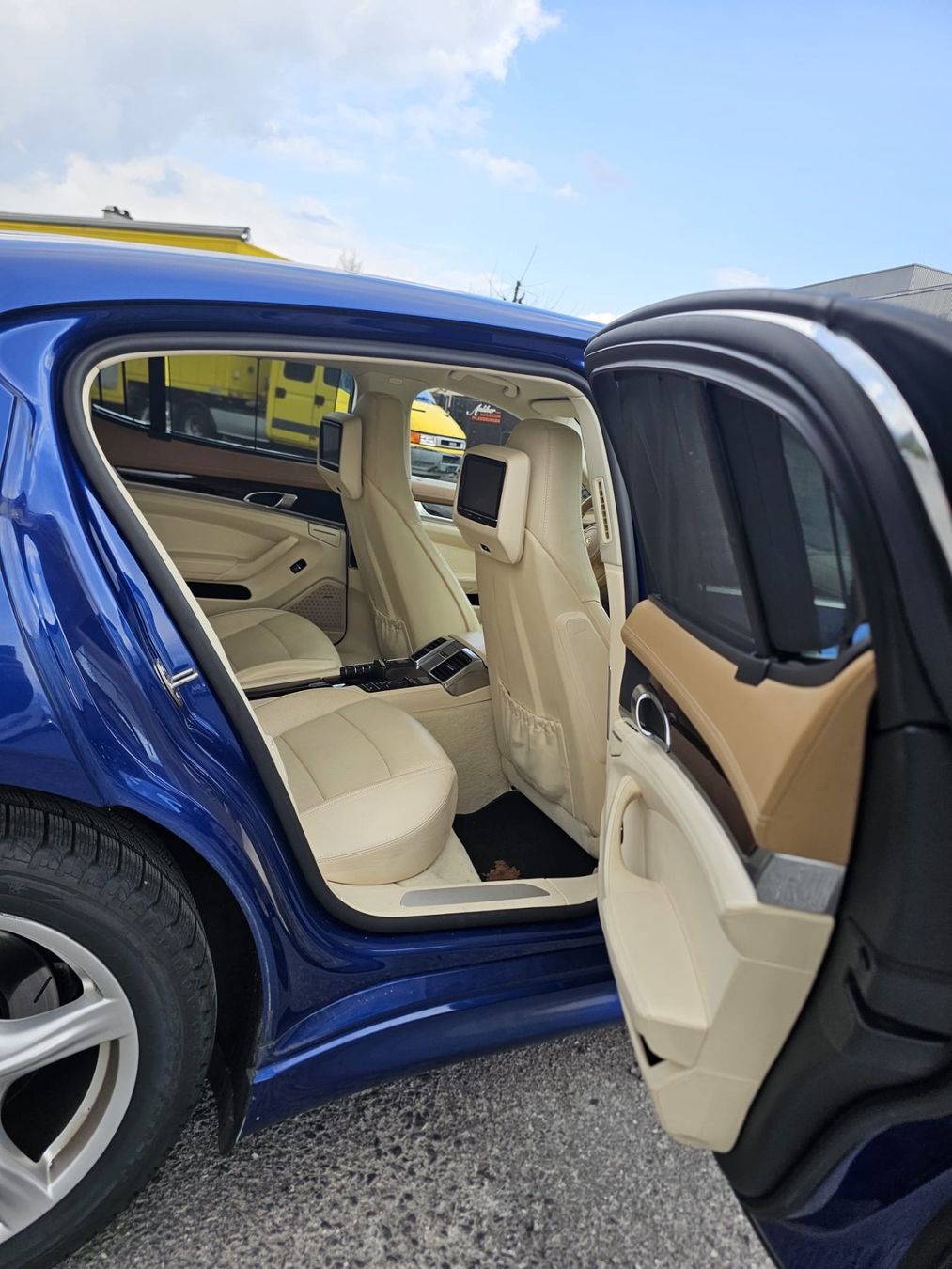 Porsche Automobili: Porsche Panamera 4S – Usato da Sarnen venduto da Saab99900 5