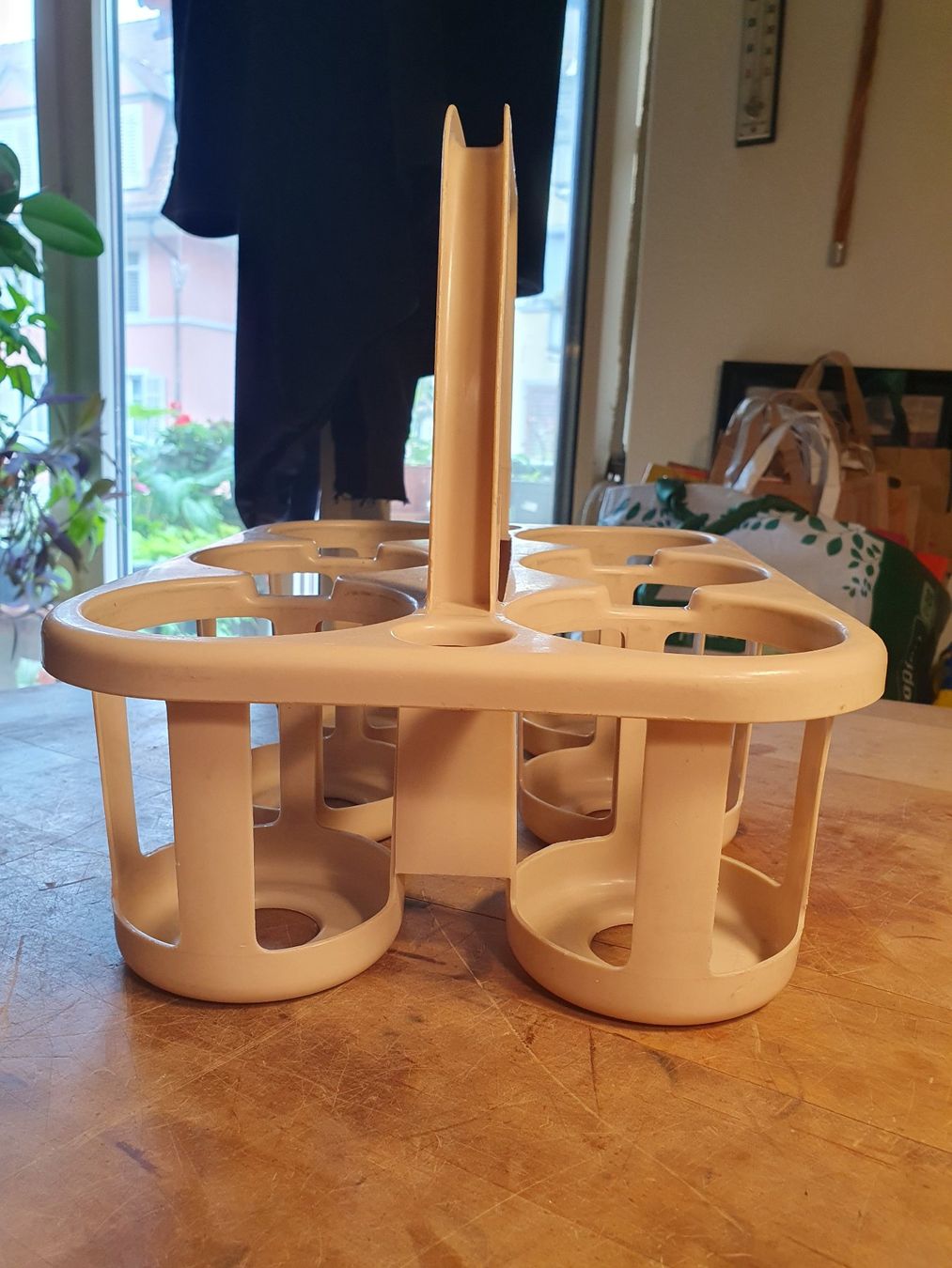 Portabottiglie: Flaschentraggestell – Usato da Zürich venduto da loosebone 3