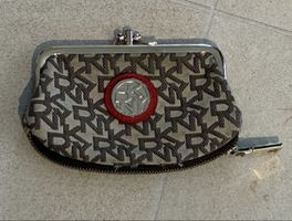 DKNY Portemonnaie/Münzfach braun