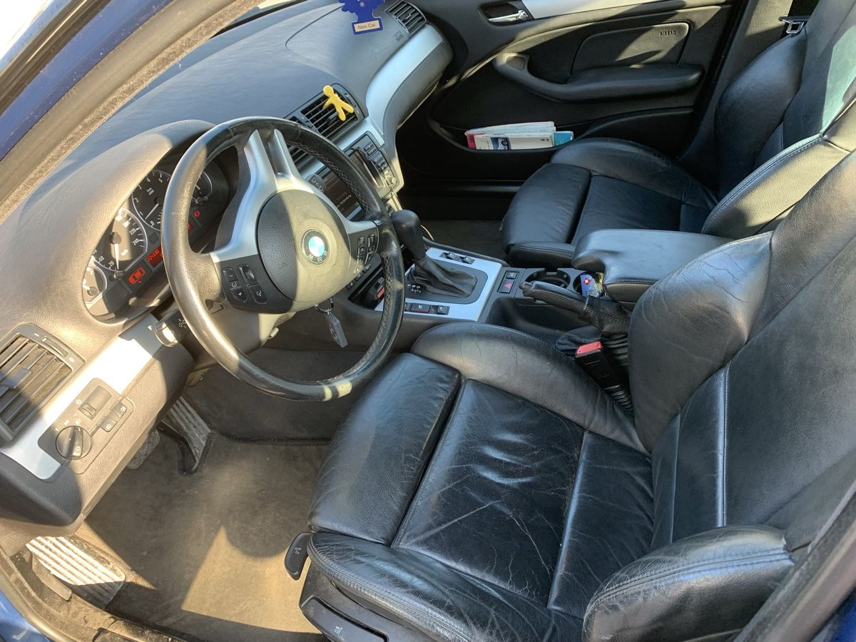 BMW Automobili: BMW 330XI – Usato da Uznach venduto da MarcE04 5
