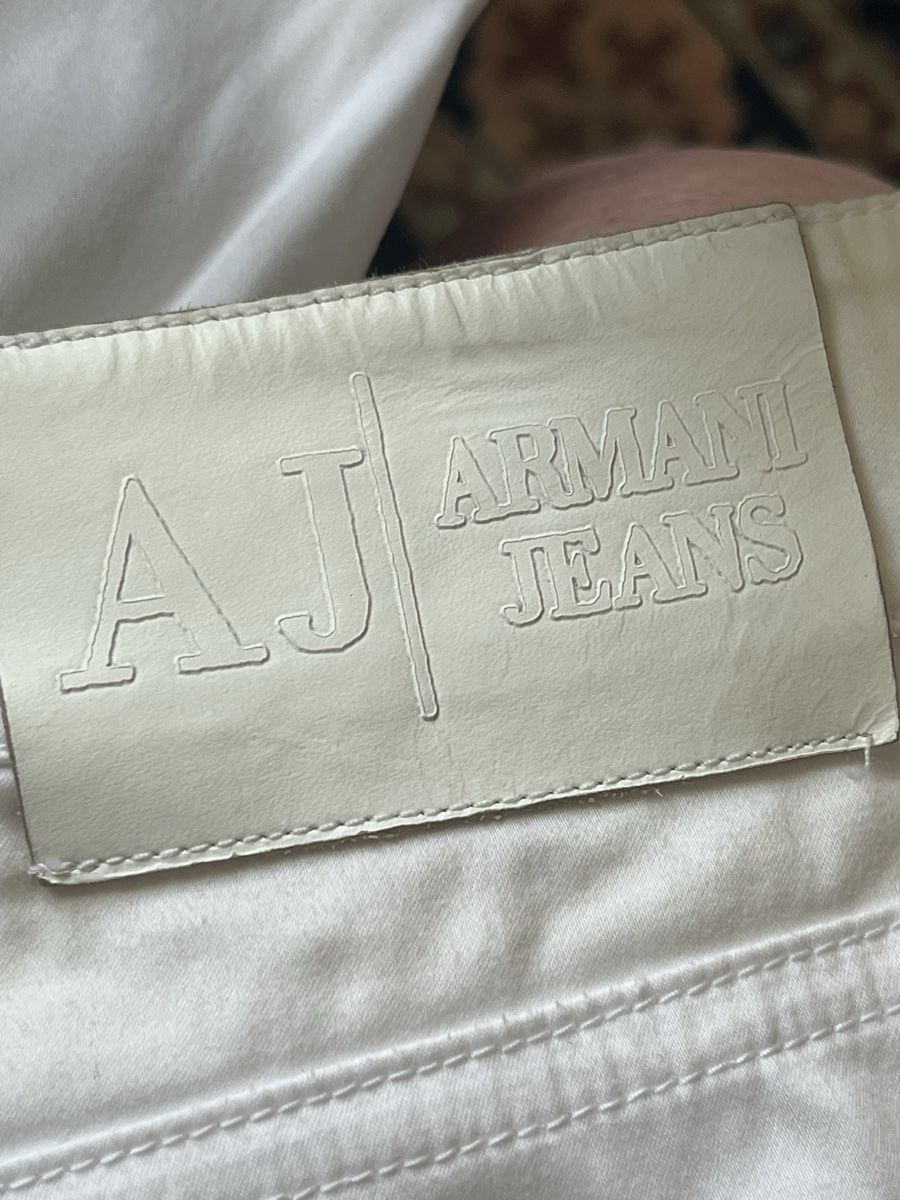 Armani Jeans: Armani jeans bianchi – Usato da Locarno venduto da cichita 5