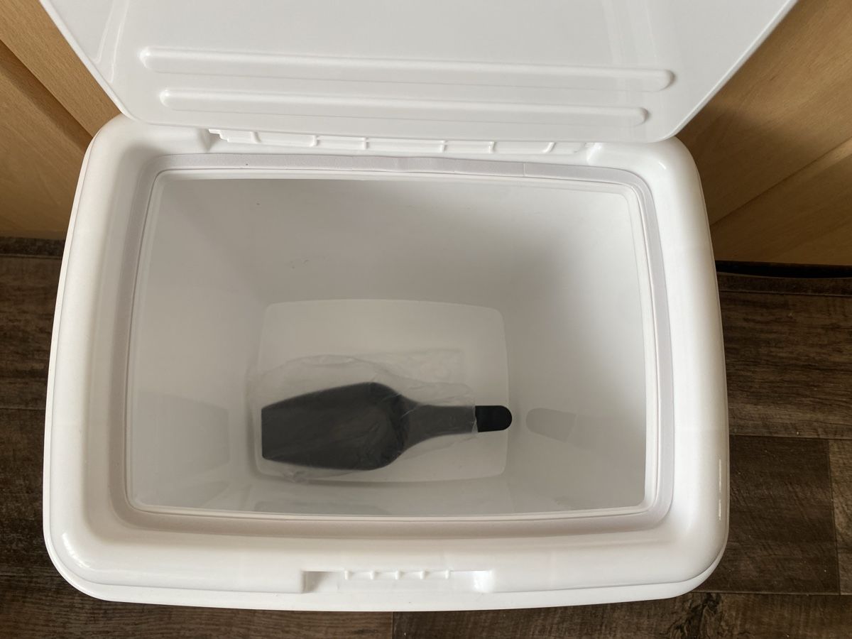 Contenitori & Simili: Futterbox 42x28/35x20/25cm – Nuovo (secondo la descrizione) da Seewen SZ venduto da shaky01 2