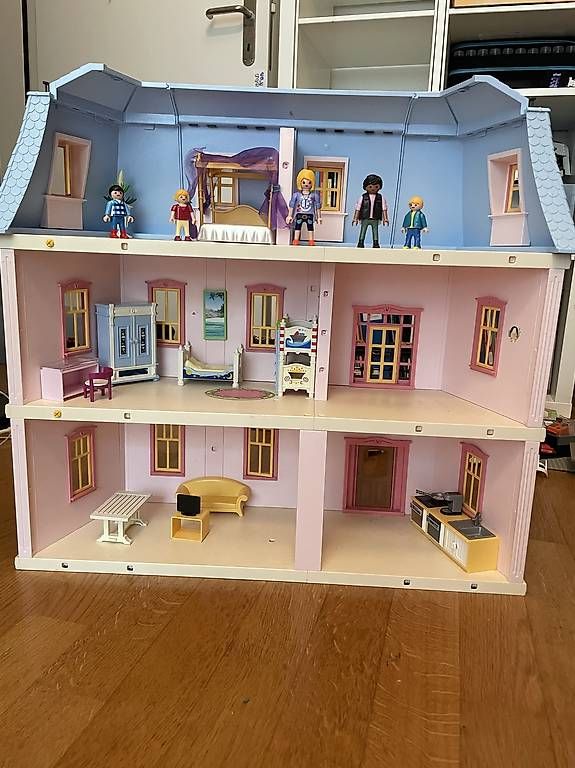 Spielzeuge: Playmobil Häuser & Schiff – Gebraucht aus Zug von elskling 1