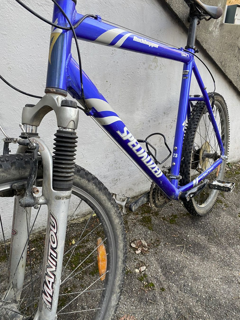 Specialized Velos: Mountainbike Specialized "Rockhopper" – Gebraucht aus Muttenz von  1