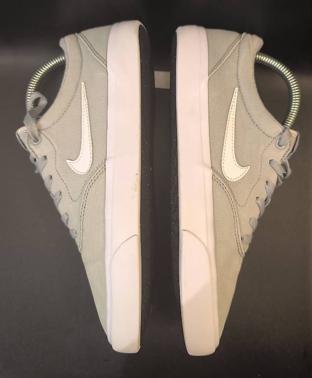 Scarpe da uomo: Nike SB Charge Canvas Sneakers - Größe 43 – Usato da Pully venduto da vir_58dk 2