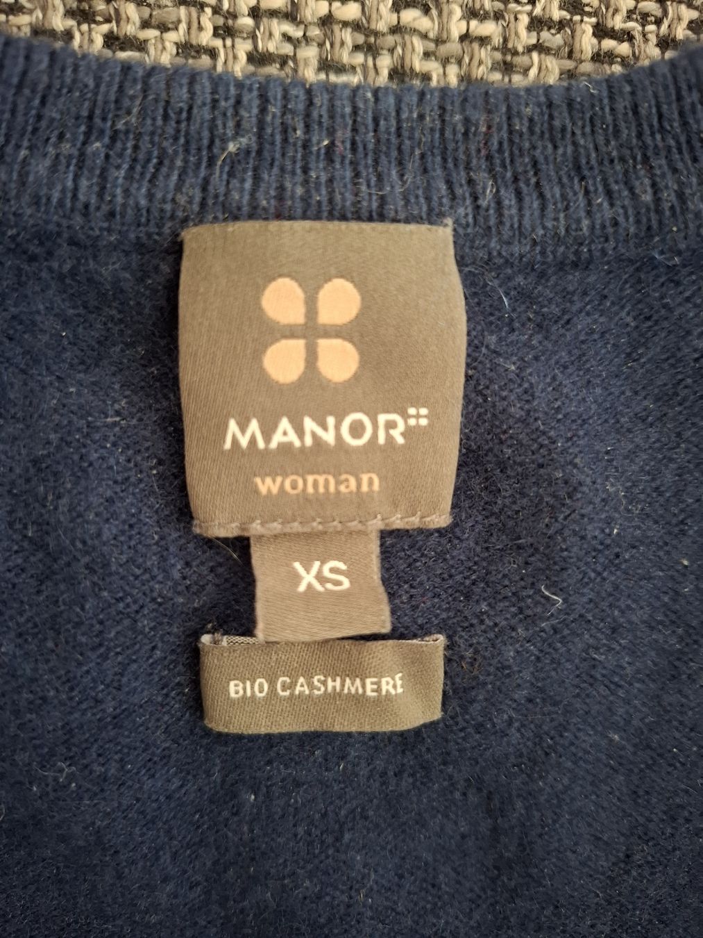 Manor Maglioni & Felpe: Manor Bio Kaschmir Pullover XS, dunkelblau – Usato da Rotkreuz venduto da PrelovedPicks 1