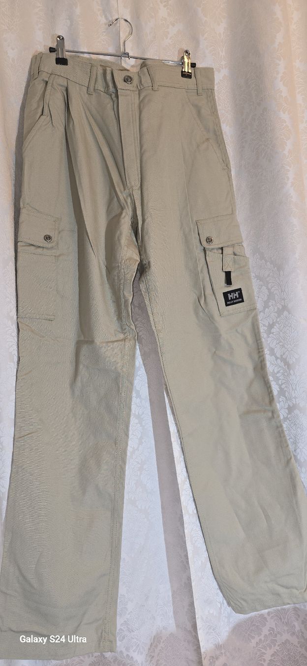 Helly Hansen Pantaloni: Helly Hansen Arbeitshose beige Grösse C148 neu – Nuovo e nell'imballaggio originale da Gelterfingen venduto da charly3333