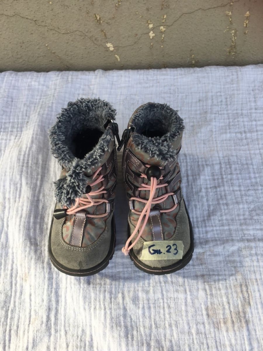 Scarpe per ragazzi: Kinderstiefel Kamik Grösse 23 gebraucht – Usato da Bärschwil venduto da Ranron1970