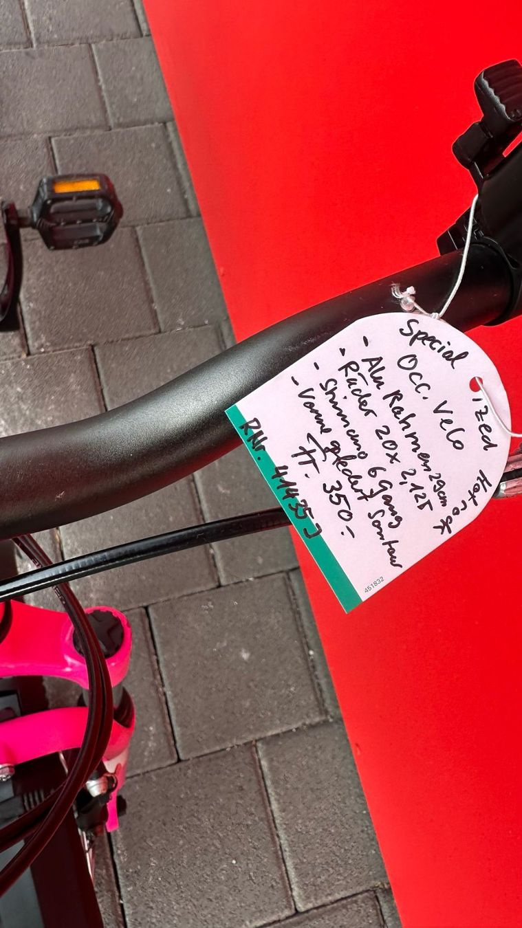 Veicoli per bambini: Kindervelo Specialized Hotrock – Usato da Meggen venduto da leupimoto 4