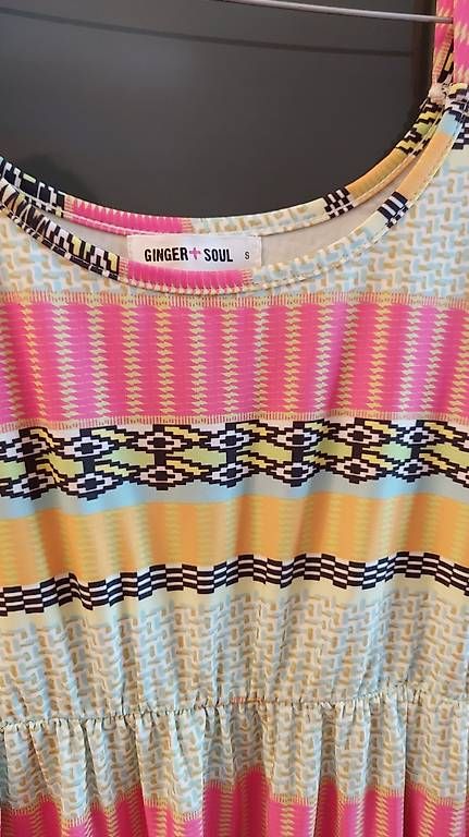 Lotti di vestiti: Sommer Kleider – Usato da Nürensdorf venduto da conceicao74 2