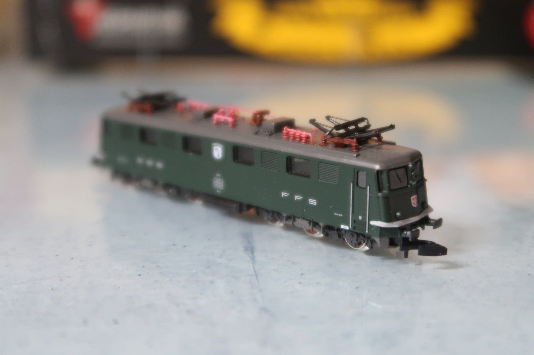 Märklin Modellini di ferrovie: Märklin Miniclub SBB Ae 6/6 – Difettoso da Dättwil AG venduto da Bastiano_Coimbra