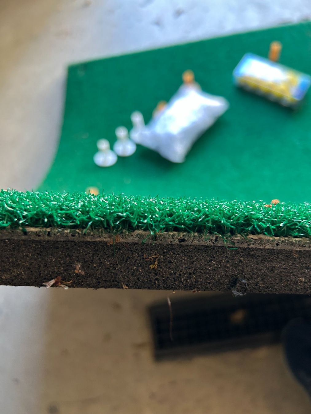 Bodenmatten: Golf Abschlagsmatte 150 x 150cm mit Bällen & Tees – Gebraucht aus Oberengstringen von wilo14 1