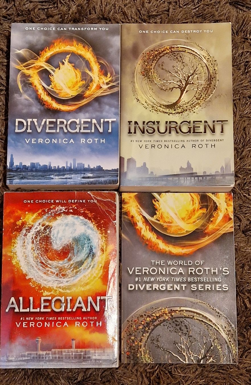 Libri: Divergent serie box – Usato da Gordola venduto da lul_g86d 4