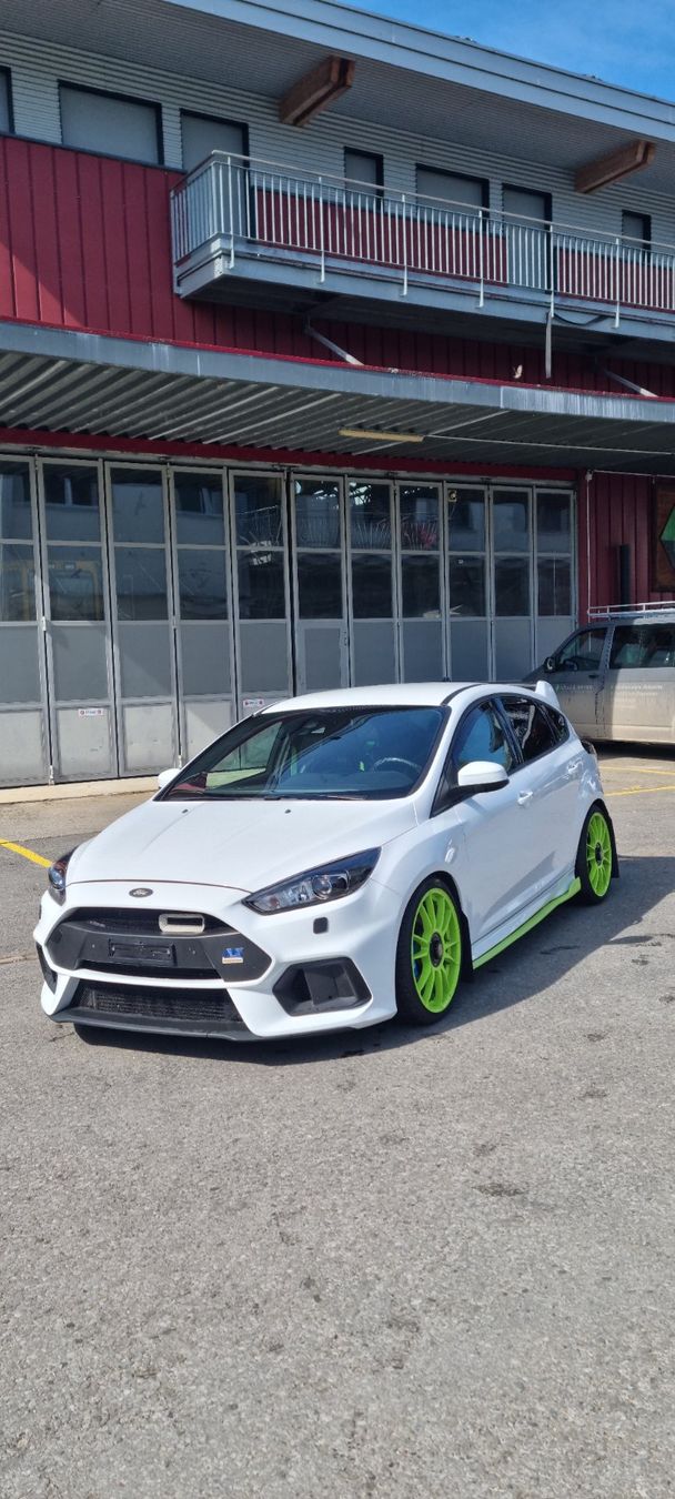 Ford Automobili: Ford Focus Rs Mk3 – Usato da Kaltbrunn venduto da Andrinmue 2