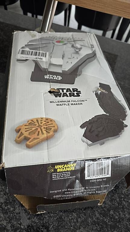 Appareils de cuisine: Waffel Maker Millennium Falcon – D'occasion à Gerlafingen par Label7_ch 1