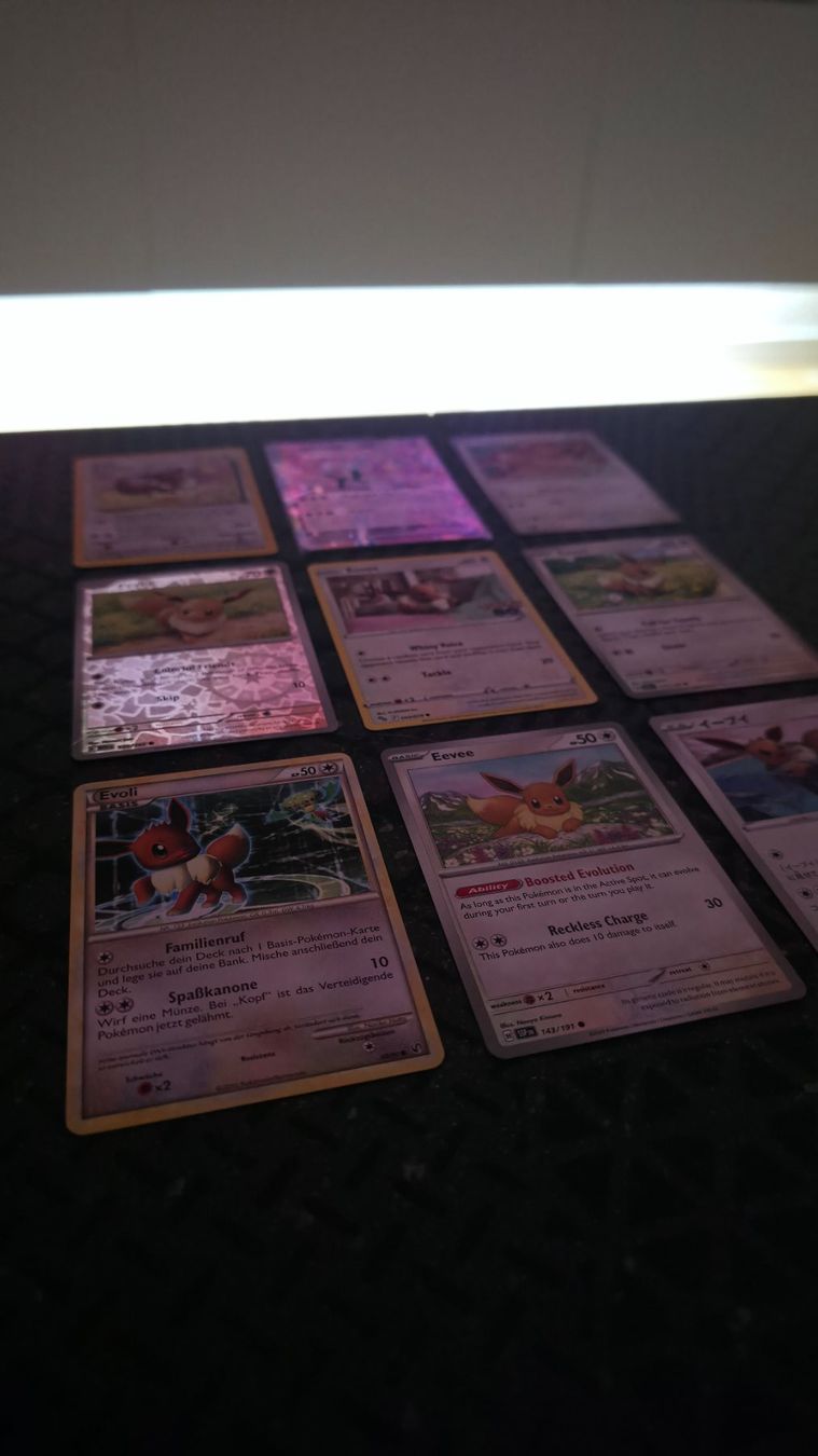 Pokémon Carte collezionabili: 8 Evolis & Feelinara – Usato da Rorschach venduto da Craint 1