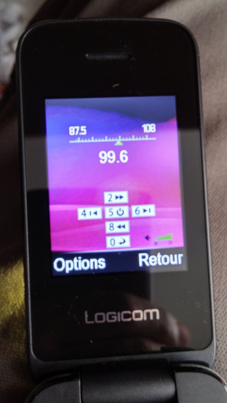 Handys / Smartphones: LOGICOM L-228 2.4" Handy – Gebraucht aus Zürich von sendbad 8