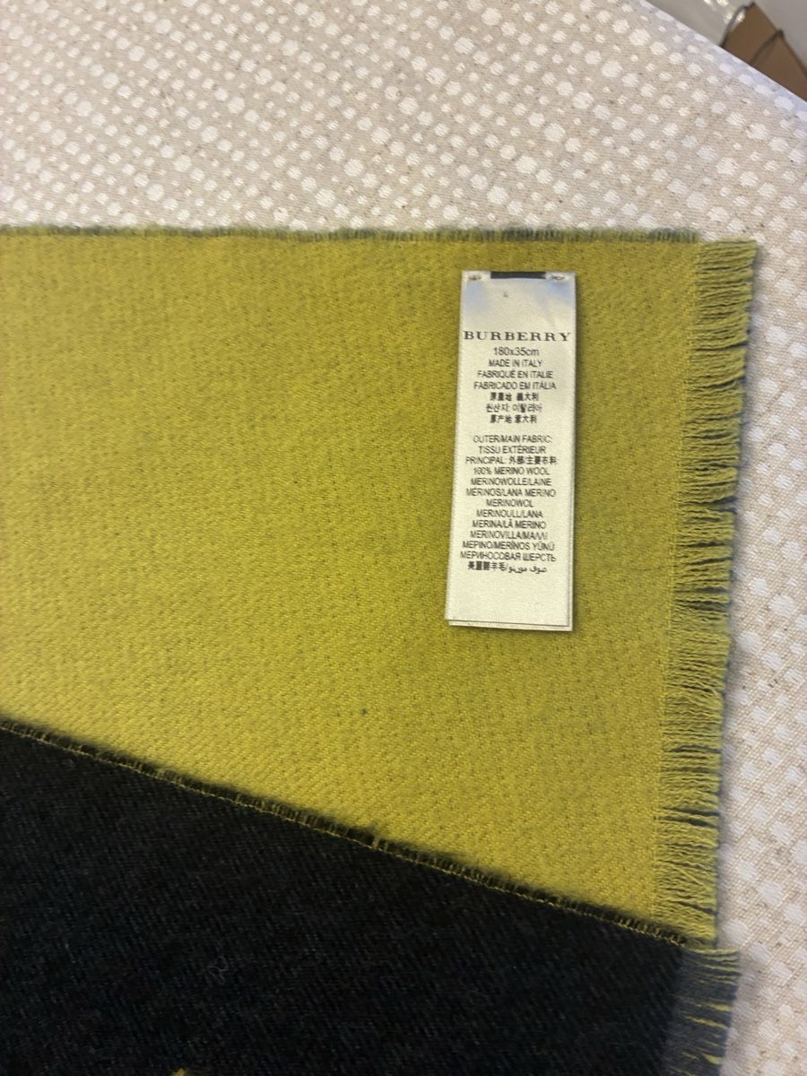 Burberry Foulard & Sciarpe: Original Burberry Schal 3 farbig – Nuovo (secondo la descrizione) da Widen venduto da didy82 2