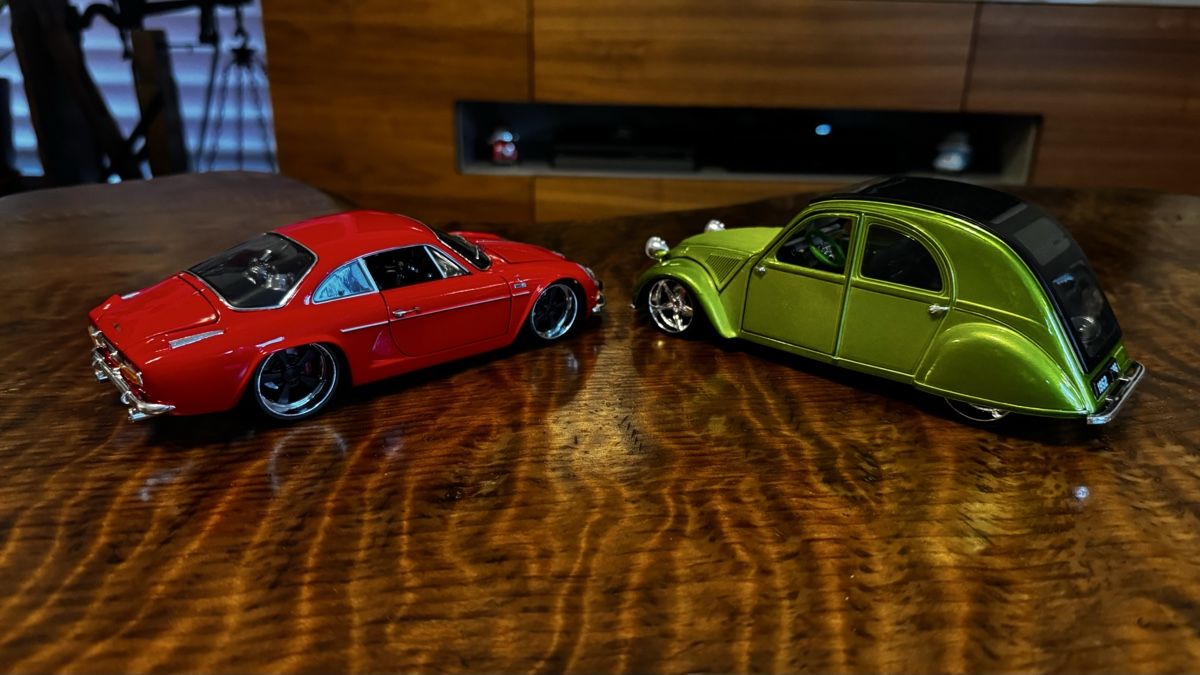 Maisto Modellautos: Alpine 1600s et 2cv tuning maisto 1:18 – Gebraucht aus Collonges von 2D_Collector 3
