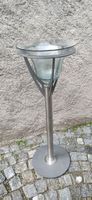 Glasschale in Schmiedeisenständer