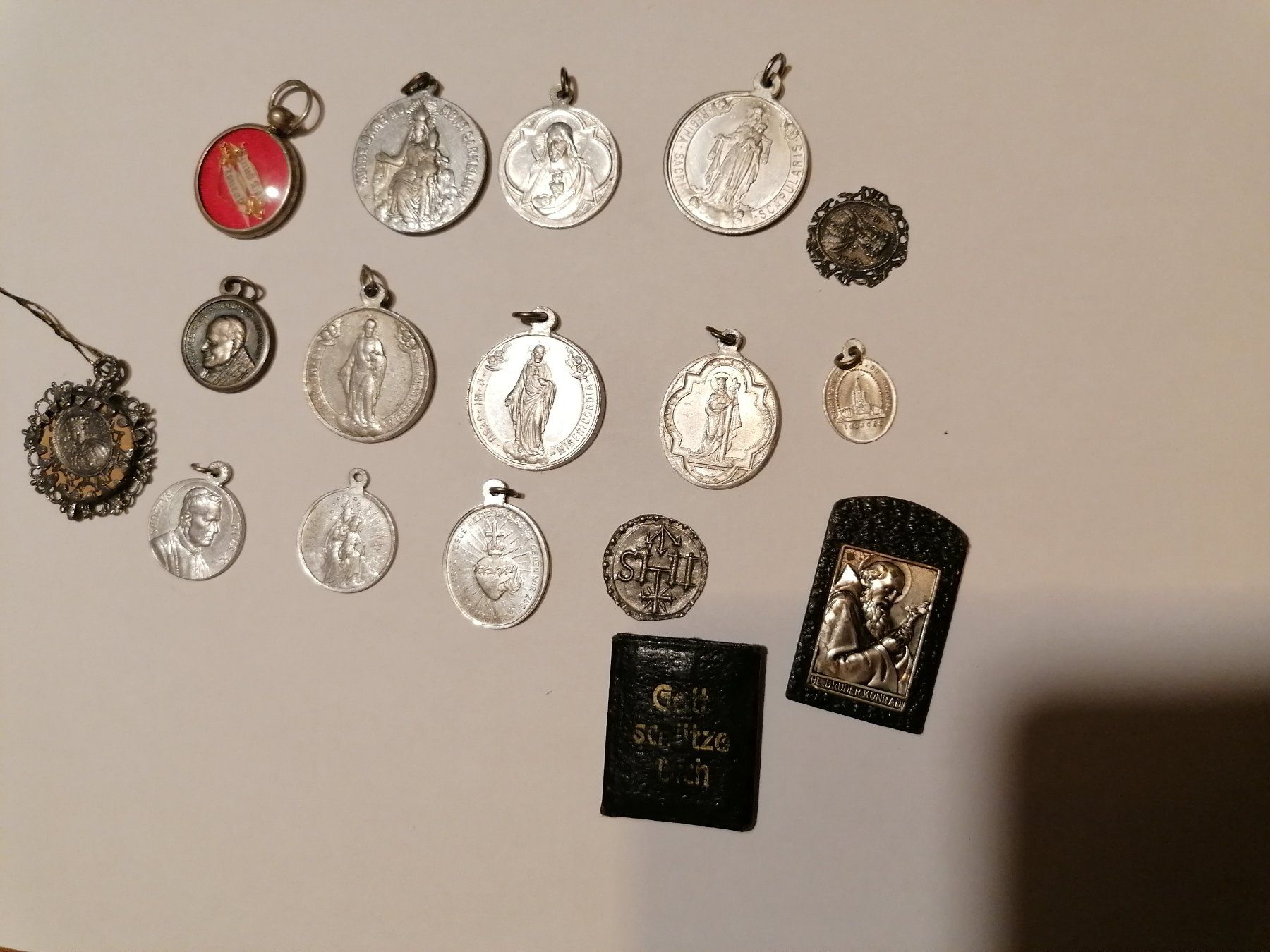Tutti le monete: Verschiedene Talisman – Usato da Winterthur venduto da Nutzen_statt_weg1 1