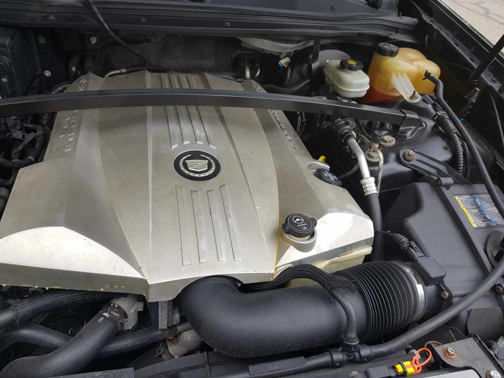 Cadillac Automobili: Cadillac SRX 4.6 V8 4x4 ab MFK – Usato da Niedergösgen venduto da Powermachines 5