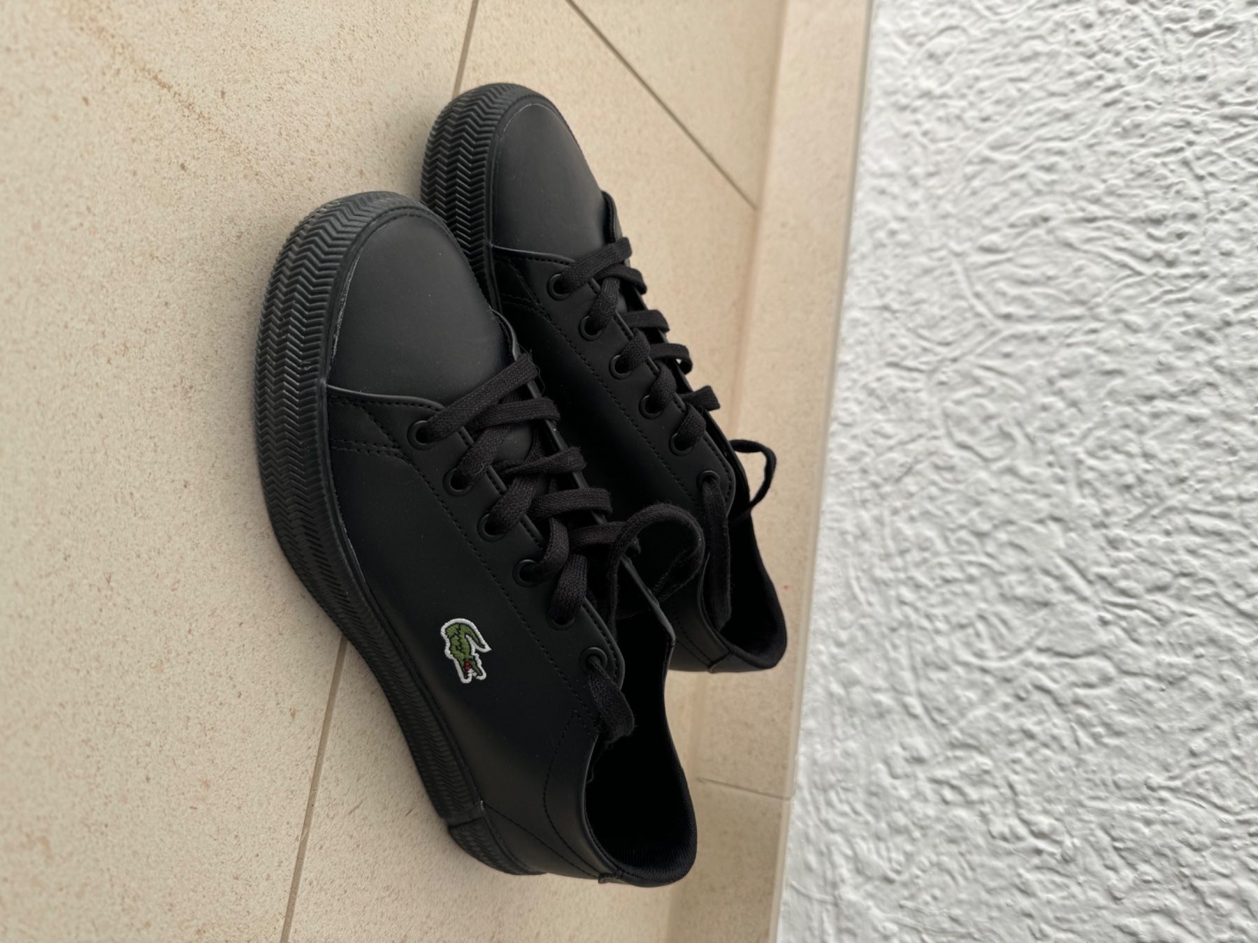 Lacoste Scarpe da uomo: Neuwertige Sneakers Lacoste Grösse 38 – Nuovo (secondo la descrizione) da Bonstetten venduto da valereds 3