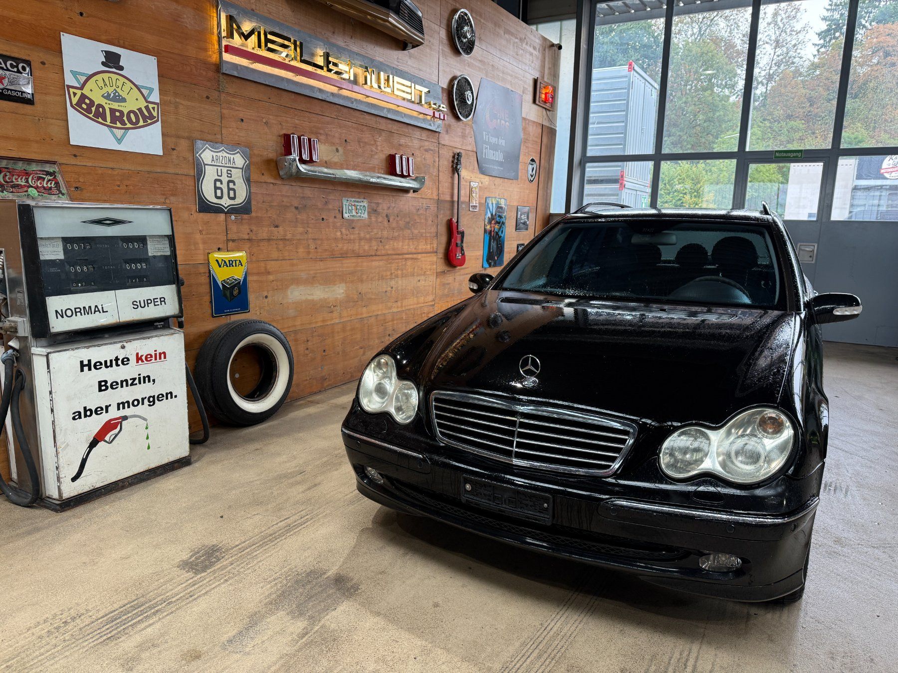 Mercedes-Benz Automobili: Mercedes C320 4 Matic – Usato da Gretzenbach venduto da GarageMeilenweit 2