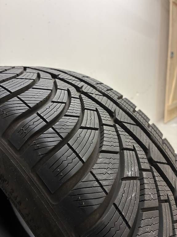Sonstiges Schreiben & Zeichnen: Winterreifen Michelin 245 40 18 – Gebraucht aus Neuenhof von Gt5.Performance_ 4