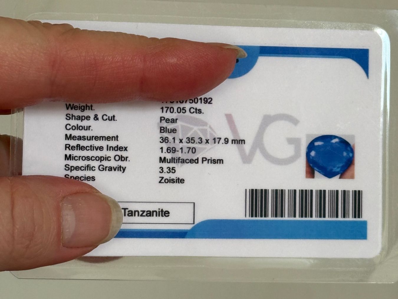 Edelsteine: Certified 170.05 Ct – Neu und originalverpackt aus Genève von AWWA 9