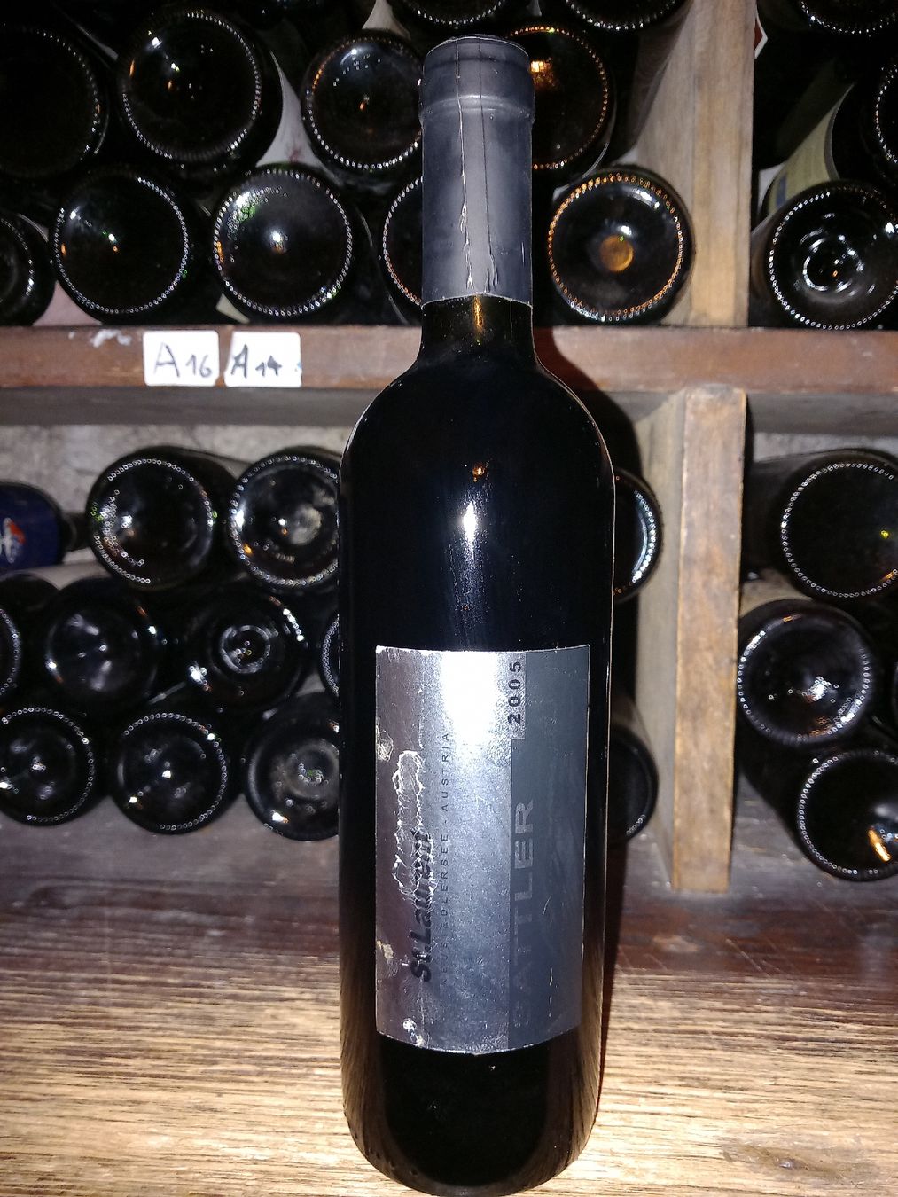 Vino: St laurent sattler autriche 2005 – Nuovo e nell'imballaggio originale da Le locle venduto da juliensaran 1