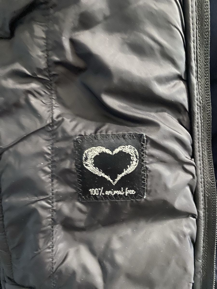 Giacche: warme Winterjacke Damen gr.36 – Usato da Seewen SZ venduto da shaky01 5