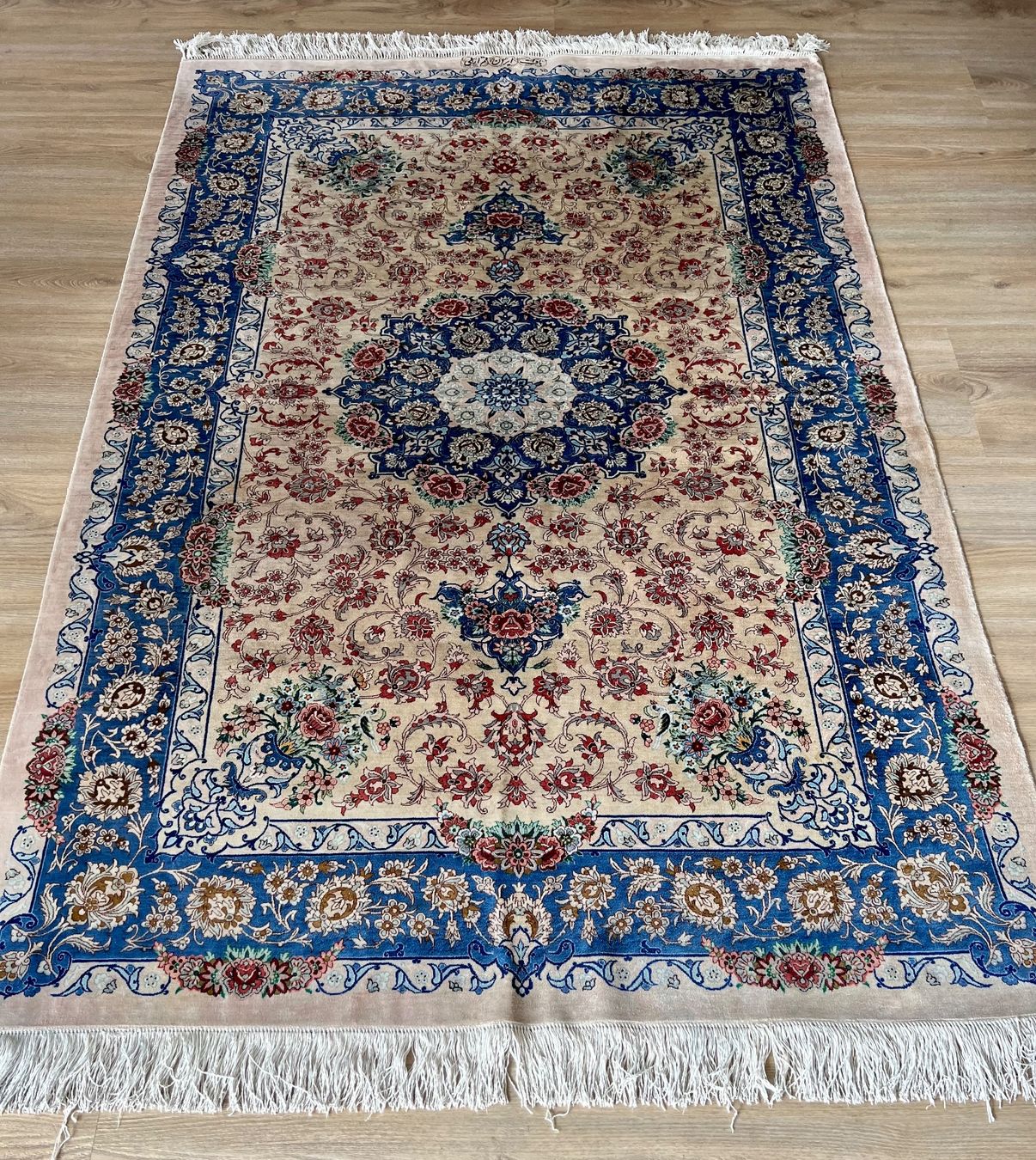 Tappeti: Rare Ancient Ghom silk carpet/ tapis/ teppich, signed Erami – Usato da Morges venduto da Audemars07 3