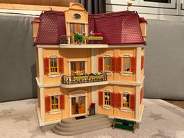 Playmobil Puppenhaus gross mit Zubehör gebraucht