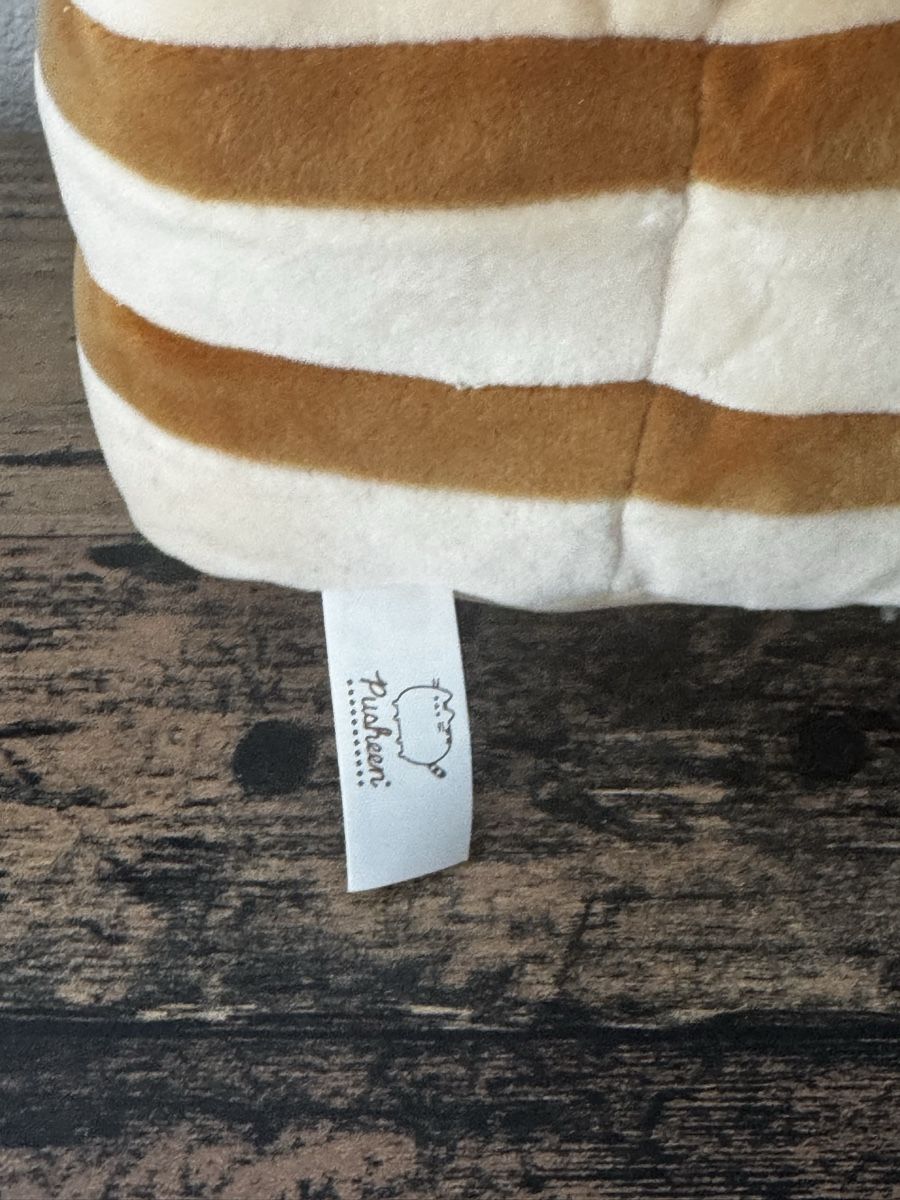 Giocattoli: Pusheen plushie Plüschtier ab 1.- – Usato da Luzern venduto da Maja.C 2