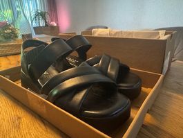 Neu:  Gabor Comfort Plateausandalette Schwarz Grösse 37